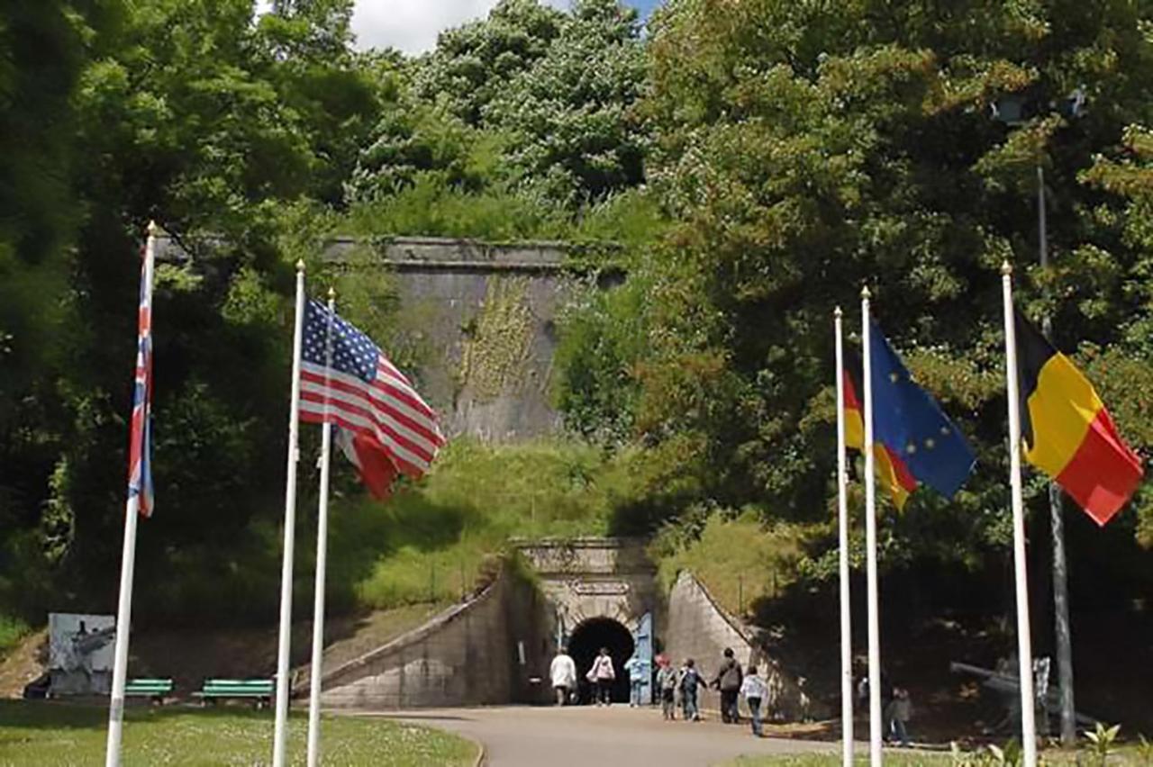 Arara Acomodação com café da manhã Montfaucon-d'Argonne Exterior foto